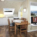 Front In With Sauna Semesterbostad *