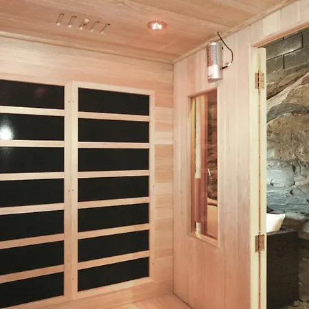 Front In With Sauna Hébergement de vacances *