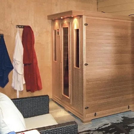 Front In With Sauna Hébergement de vacances