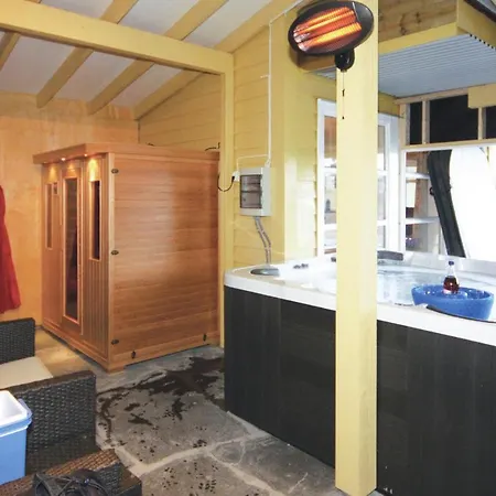Hébergement de vacances Front In With Sauna *